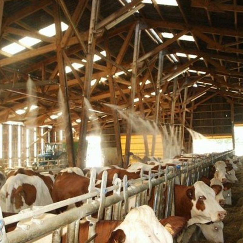 养殖自动喷雾系统 养牛场喷雾降温杀菌消毒微雾喷雾工程创利品质